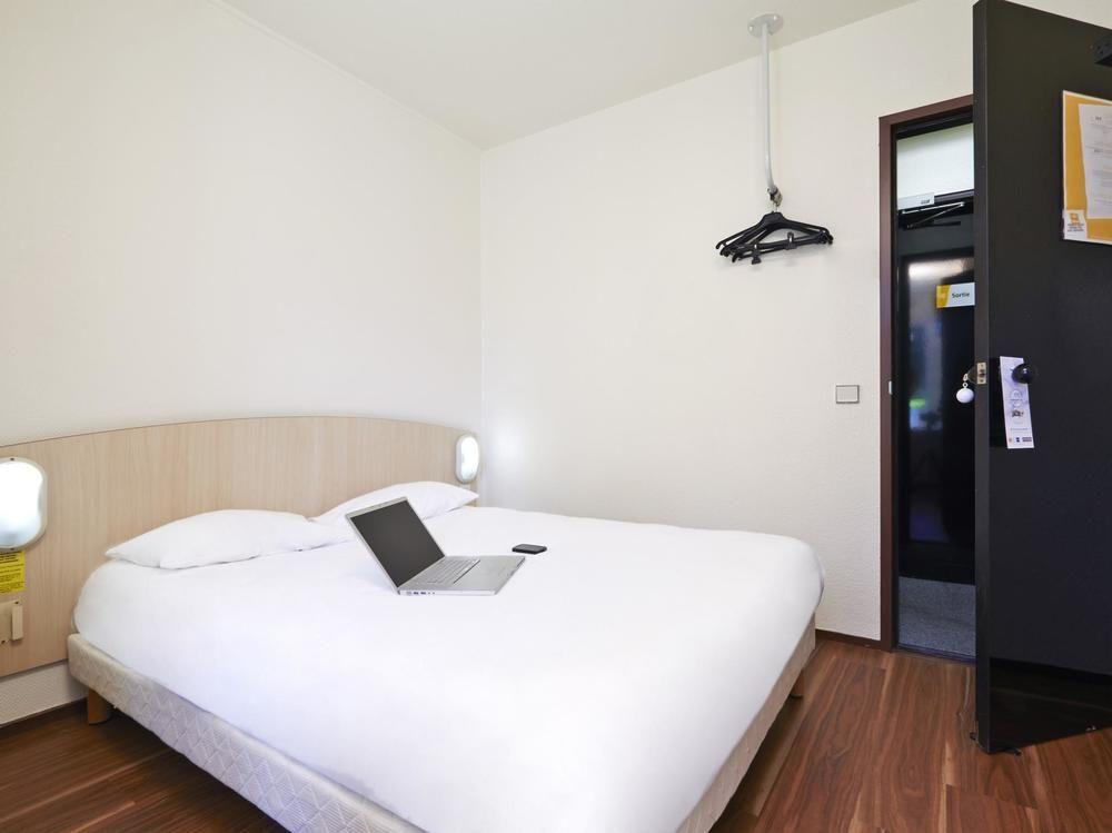 Hotel F1 Lyon Genay Massieux المظهر الخارجي الصورة
